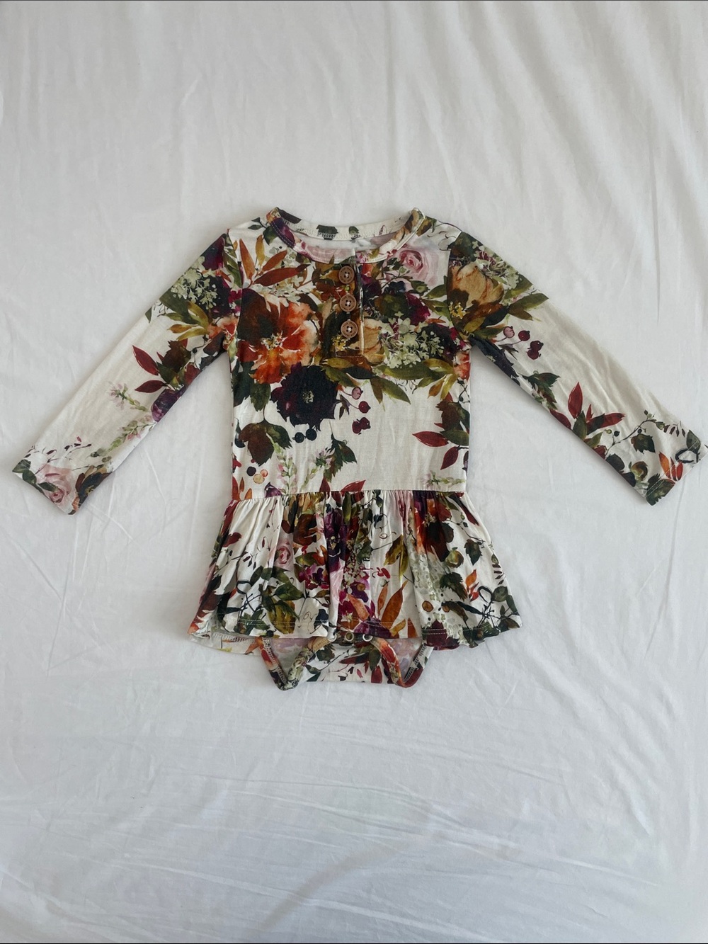 Posh Peanut Cream Multi Floral Long-Sleeve Skirted Bodysuit 12-18M (EUC)